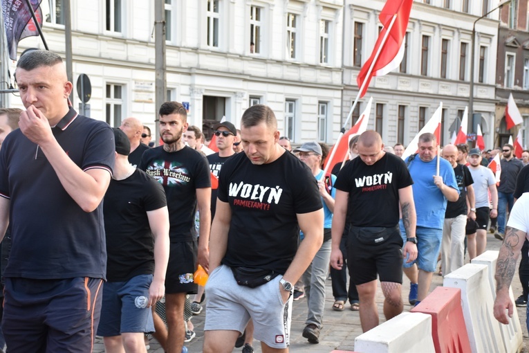 Marsz pamięci ku czci ofiar ludobójstwa na Wołyniu