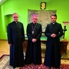 Zmiany na stanowiskach dokonał biskup ordynariusz Krzysztof Nitkiewicz.