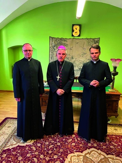 Zmiany na stanowiskach dokonał biskup ordynariusz Krzysztof Nitkiewicz.