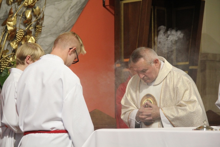 Brzesko. Wprowadzenie relikwii św. Andrzeja Boboli