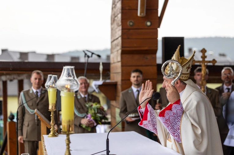 Dzień Leśnika - ceremoniał na rynku, procesja i Msza św.