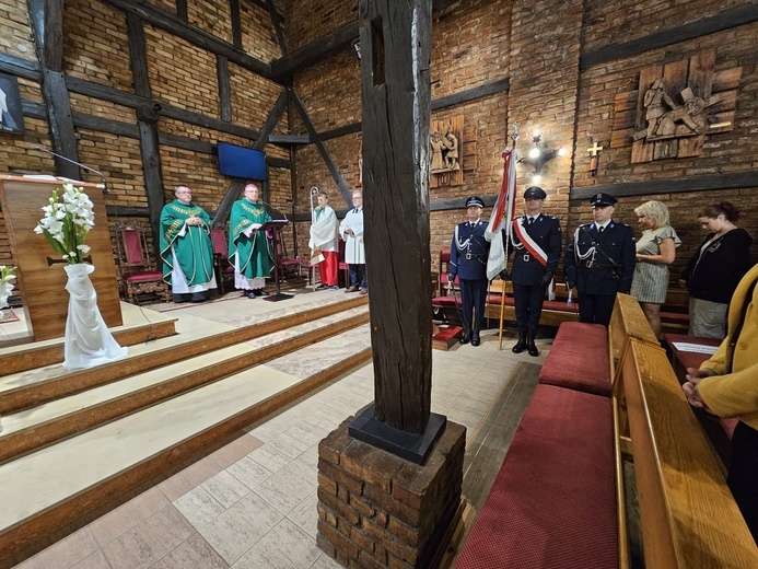 Msza św. z udziałem Szkoły Policji w Słupsku