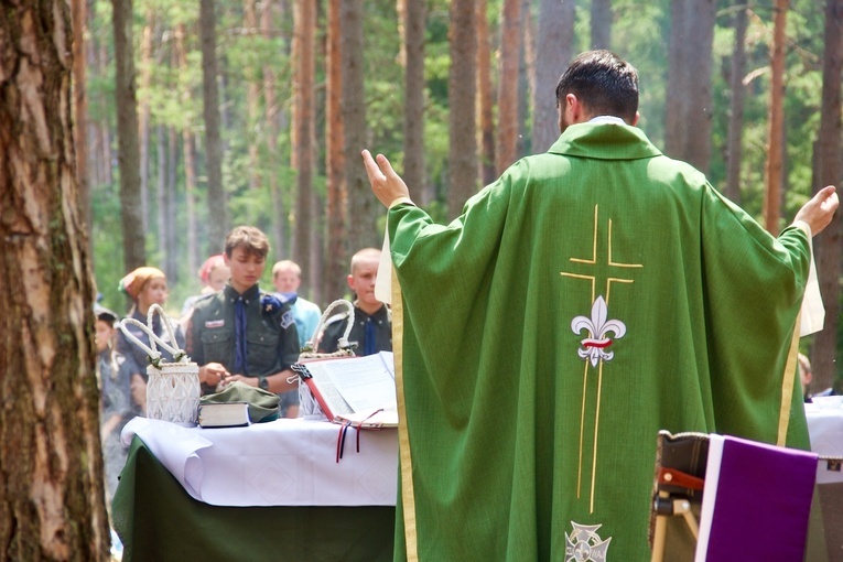 Obóz ZHR nad jeziorem Serwent