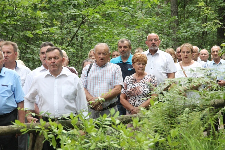 Pielgrzymka małopolskiej wsi do Zabawy