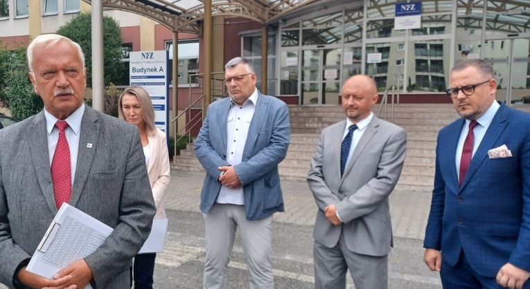 Śląskie. Dodatkowe prawie 16 mld zł z NFZ niewiele zmienia - alarmują szpitale 