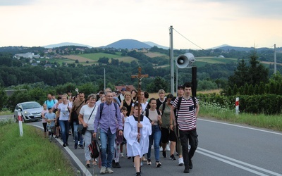 Dziękując, prosząc i przepraszając