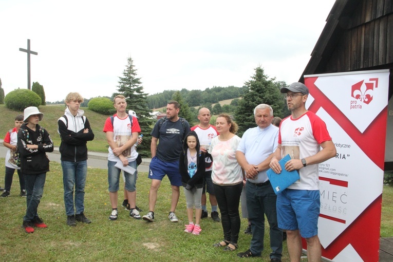 Rajd pamięci z Czermnej na Liwocz
