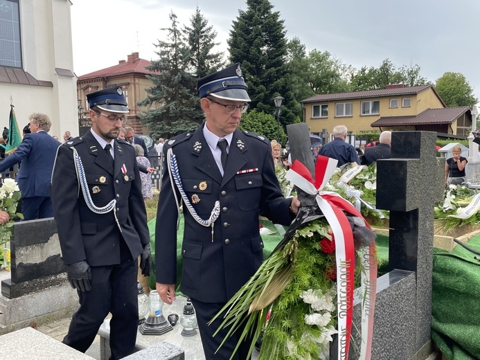 Ostatnie pożegnanie ks. kanonika Jerzego Jęczmionki