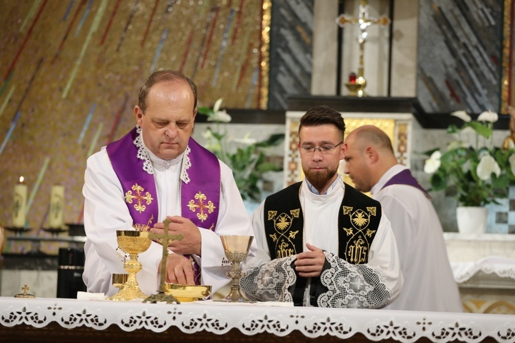 Ostatnie pożegnanie ks. kanonika Jerzego Jęczmionki