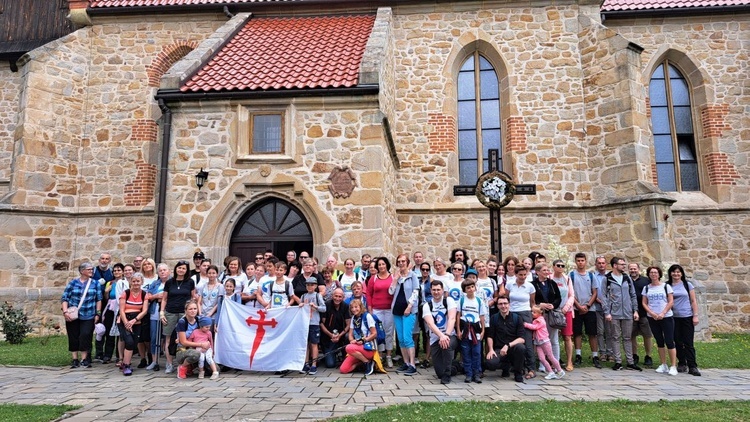 Z Dębna przez Szczepanów do Brzeska