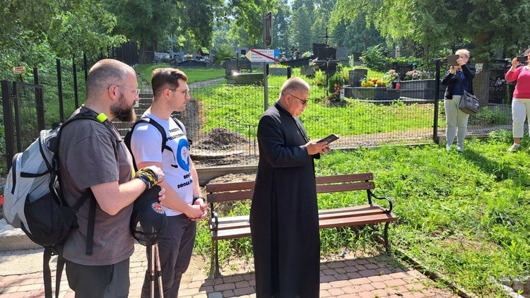 Z Dębna przez Szczepanów do Brzeska