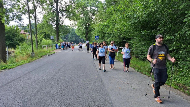 Z Dębna przez Szczepanów do Brzeska