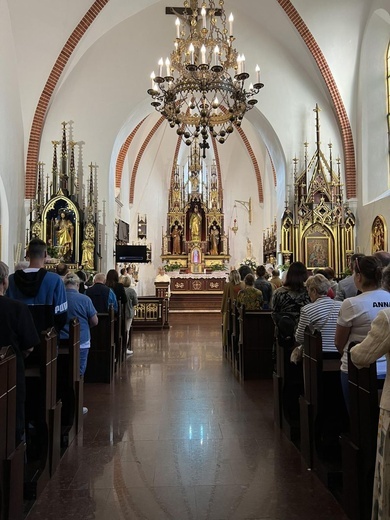 Z Dębna przez Szczepanów do Brzeska