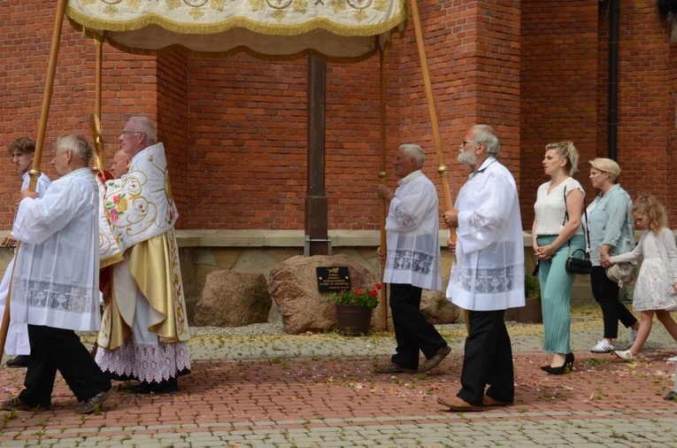Z Dębna przez Szczepanów do Brzeska