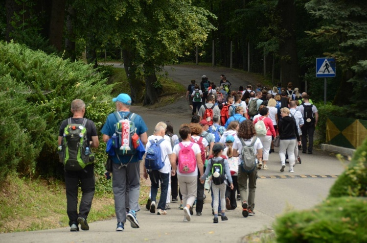 Z Dębna przez Szczepanów do Brzeska