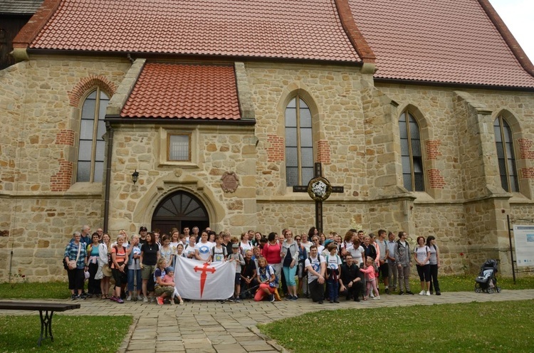 Z Dębna przez Szczepanów do Brzeska