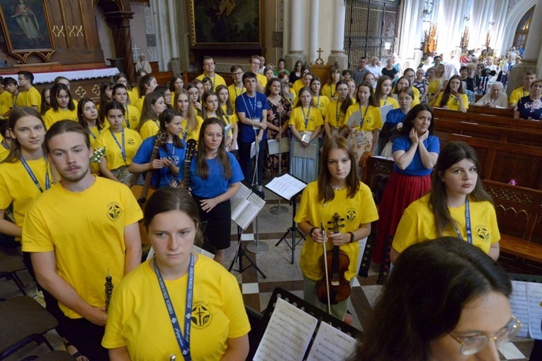 Msza św. na zakończenie obozu FDNT