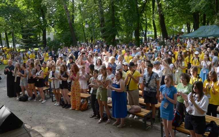 Koncert zespołu Tylko Ty na zakończenie obozu FDNT