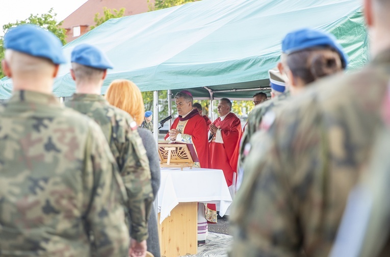 Msza św. na rozpoczęcie żołnierskiego świętowania