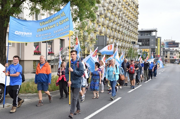 Pielgrzymi ruszyli z Gdyni przed tron Matki Bożej Częstochowskiej