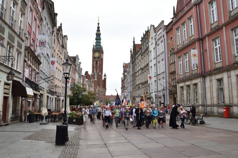 Po raz 41. gdańszczanie idą do Czarnej Madonny