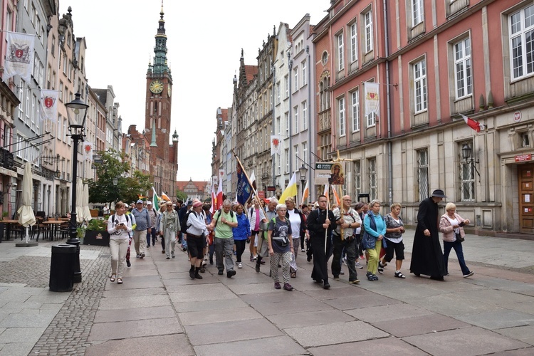 Po raz 41. gdańszczanie idą do Czarnej Madonny