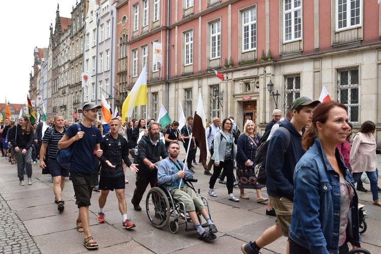 Po raz 41. gdańszczanie idą do Czarnej Madonny