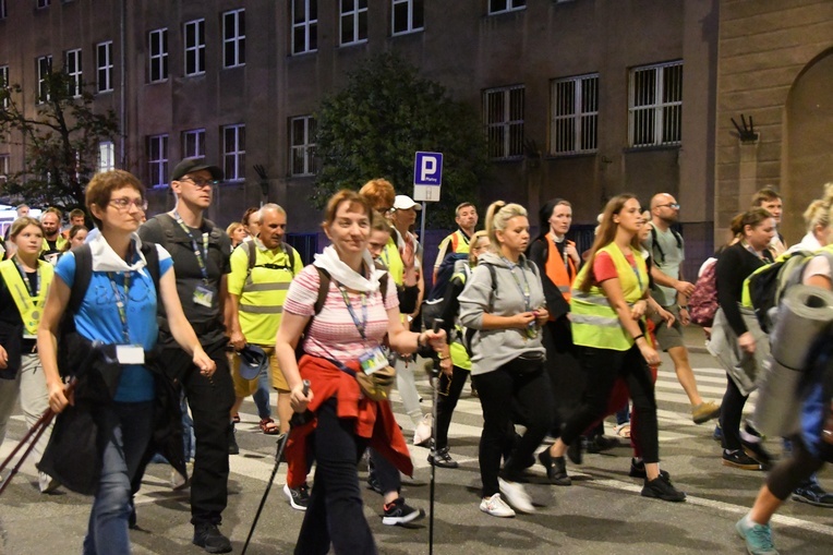 Pielgrzymka do Ostrówka 2023