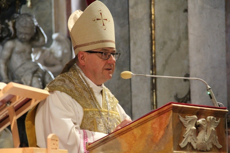 325 lat kościoła uniwersyteckiego