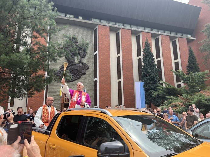 Błogosławieństwo pojazdów w Tychach