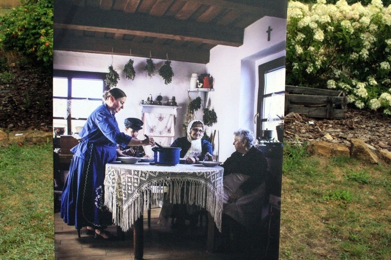 Gąsiorowice - "Niema historia"