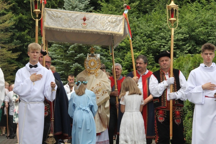 Krużlowa. Rozpoczęcie odpustu ku czci Chrystusa Przemienionego