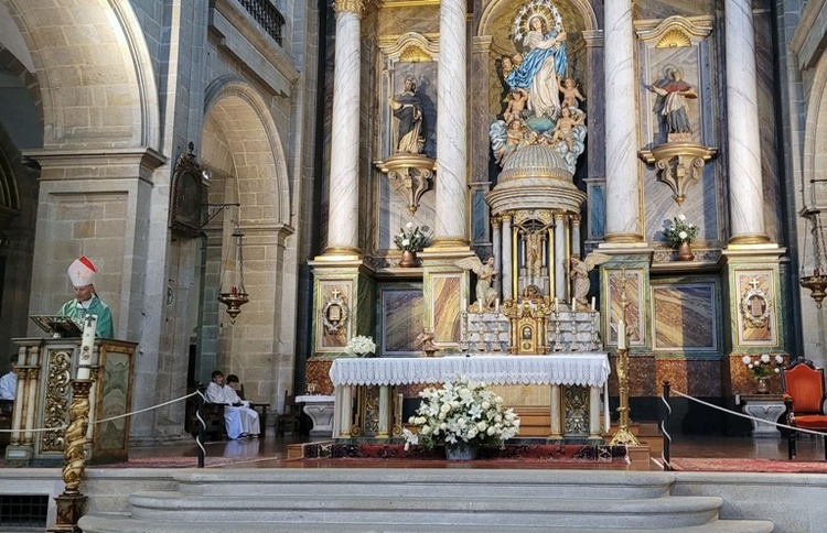 Radomscy pielgrzymi na ŚDM nawiedzili Santiago