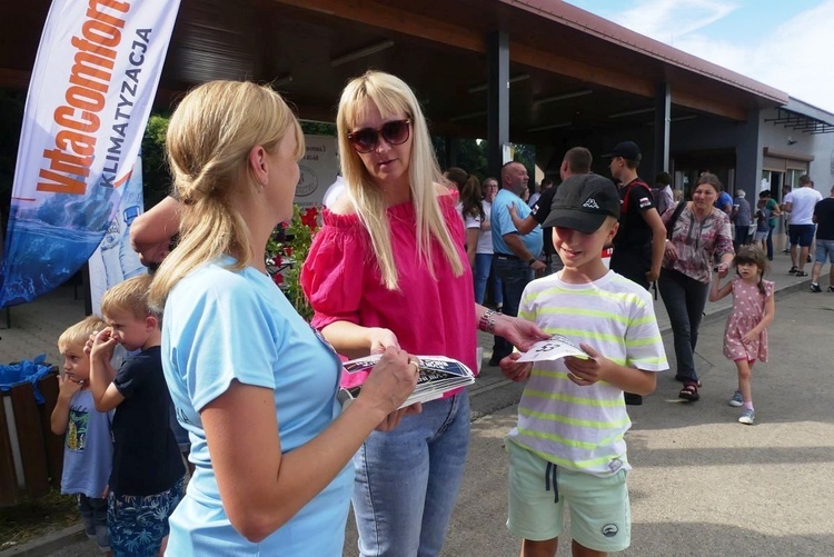 13. Biesiada Rodzinna z Fundacją Krzyż Dziecka w Pisarzowicach - 2023