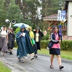 Piesza Pielgrzymka Nauczycieli na Jasną Górę "Warsztaty w drodze" rozpoczęta