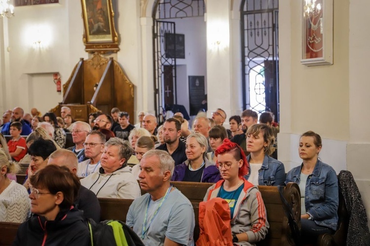 Najpierw Rokitno, a potem Jasna Góra