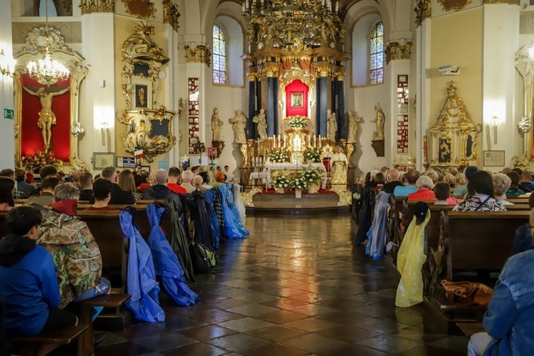 Najpierw Rokitno, a potem Jasna Góra