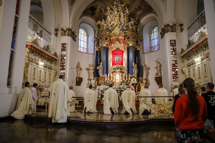 Najpierw Rokitno, a potem Jasna Góra