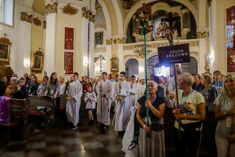 Najpierw Rokitno, a potem Jasna Góra