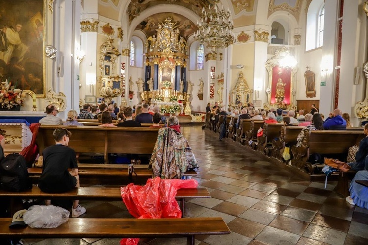 Najpierw Rokitno, a potem Jasna Góra