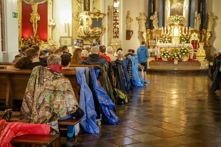 Najpierw Rokitno, a potem Jasna Góra