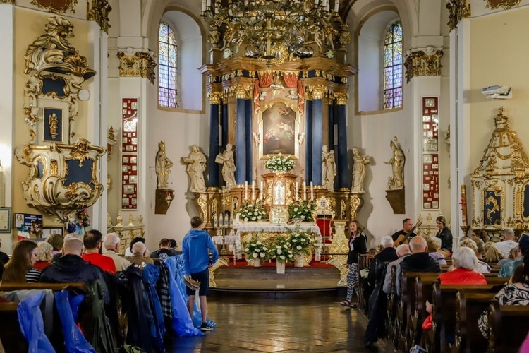 Najpierw Rokitno, a potem Jasna Góra