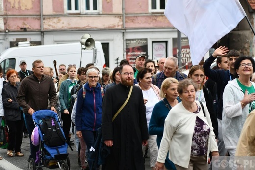 Z Zielonej na Jasną Górę