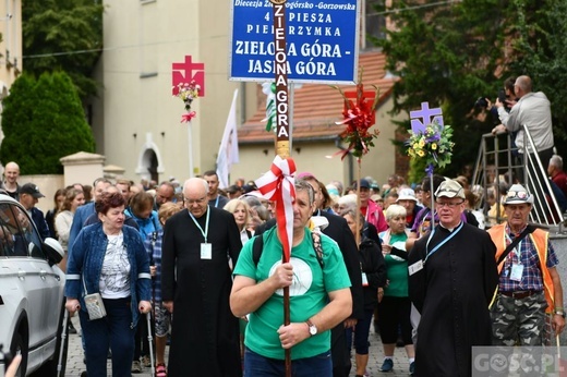 Z Zielonej na Jasną Górę