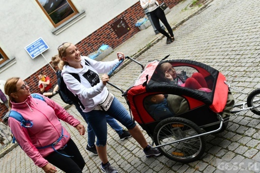 Z Zielonej na Jasną Górę