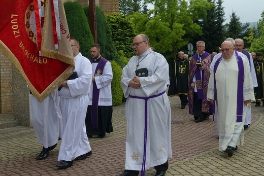 Uroczystości pogrzebowe śp. ks. Franciszka Płonki na os. Karpackim w Bielsku-Białej