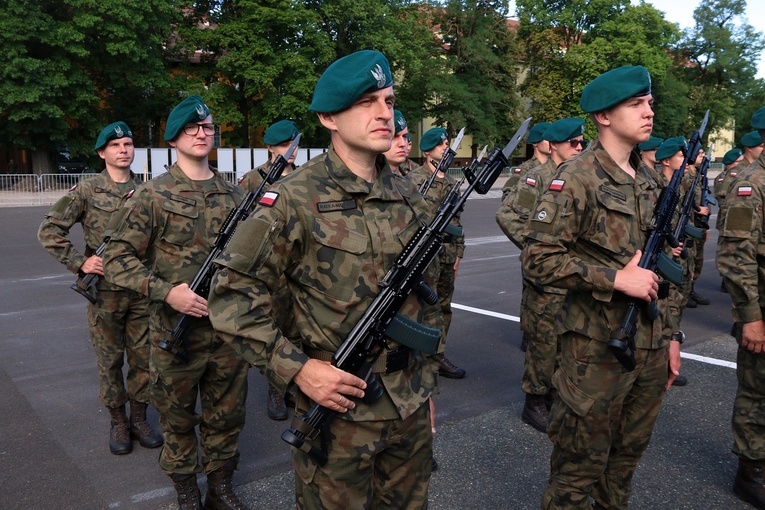 Przysięga wojskowa kapelanów rezerwy z całej Polski 2023