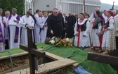 Ostatnie pożegnanie ks. prał. Franciszka Płonki w rodzinnym Zarzeczu