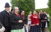 Ostatnie pożegnanie ks. prał. Franciszka Płonki w rodzinnym Zarzeczu