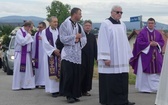 Ostatnie pożegnanie ks. prał. Franciszka Płonki w rodzinnym Zarzeczu